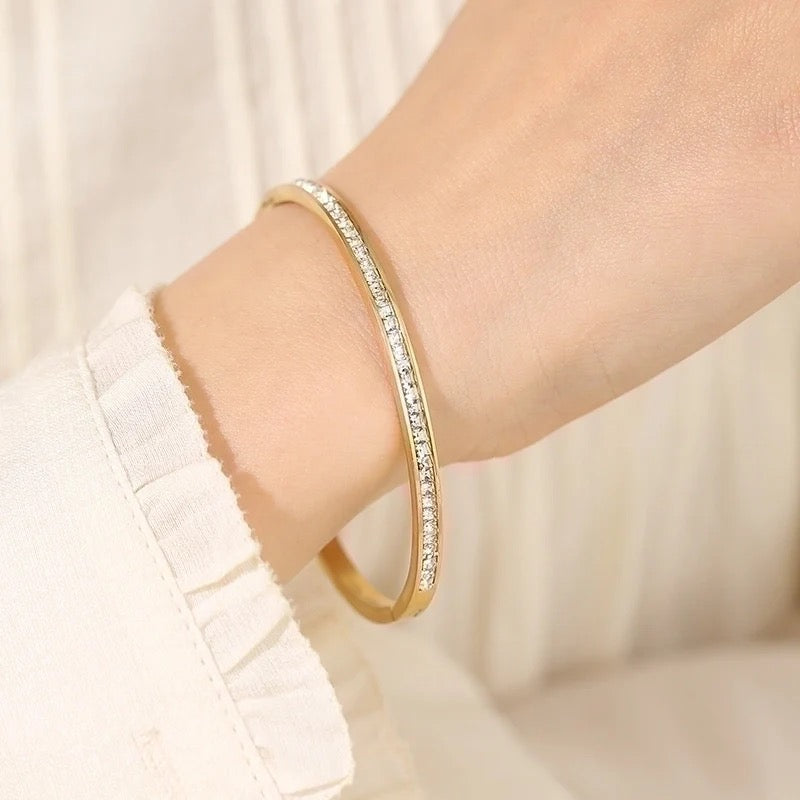 Moonbeam Bangle
